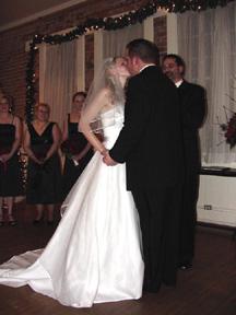 The wedding kiss